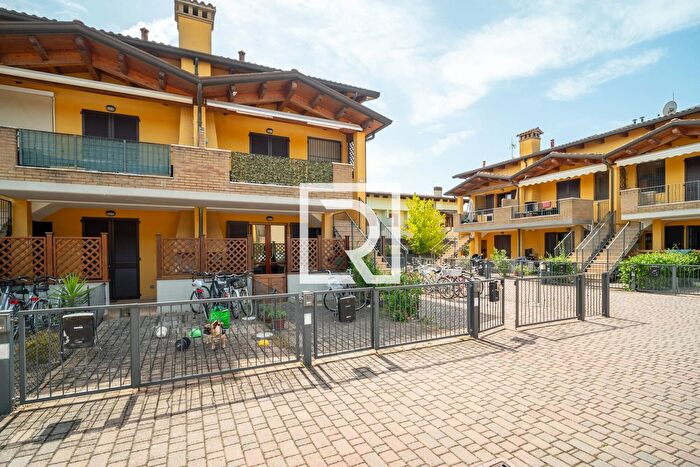 Appartamento trilocale in vendita in Via Pinta Ravenna, Ravenna