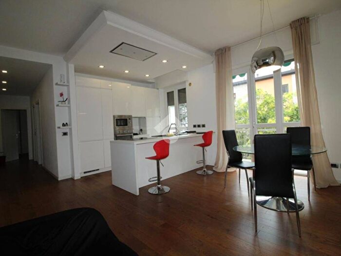 Appartamento trilocale in affitto in Via legionari in pol, San Paolo, Bergamo