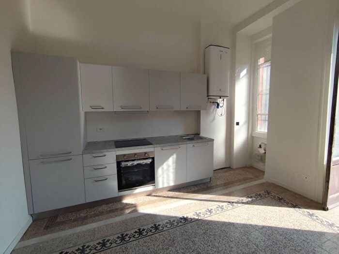 Appartamento trilocale in affitto in Via Malachia Marchesi de' Taddei, Frua, Milano