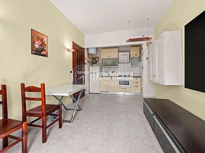 Appartamento bilocale in vendita in Via monte velino, Molise Cuoco, Milano