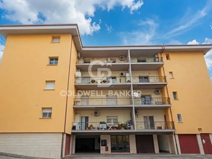 Appartamento quadrilocale in vendita in Via Pietro Ghignoni, Tarquinia