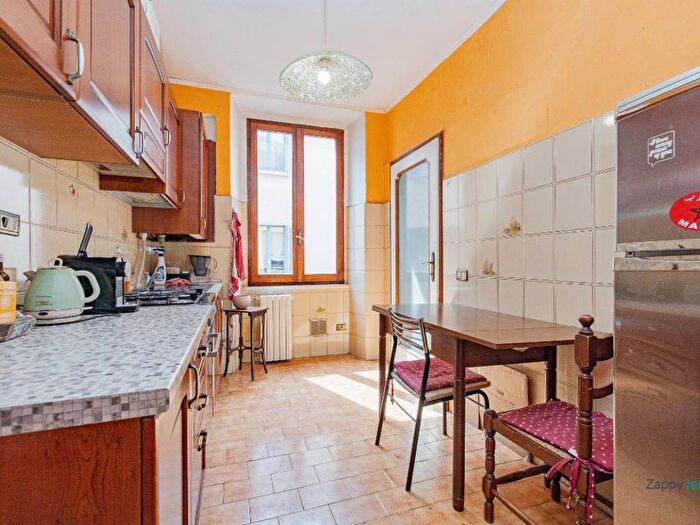 Appartamento trilocale in affitto in Via Terraggio, SantAmbrogio, Milano