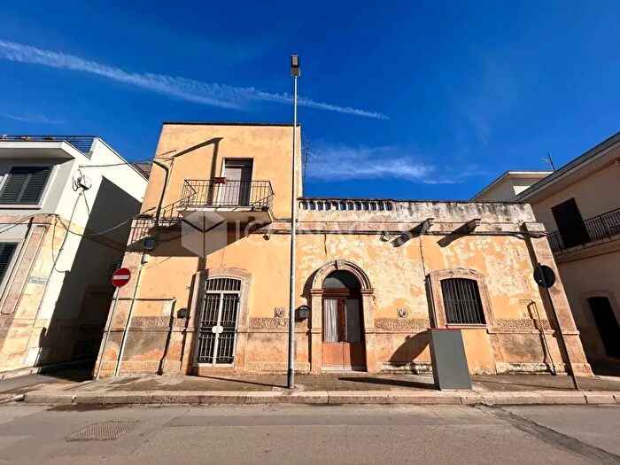 Appartamento trilocale in vendita in Via Palo, Bitetto