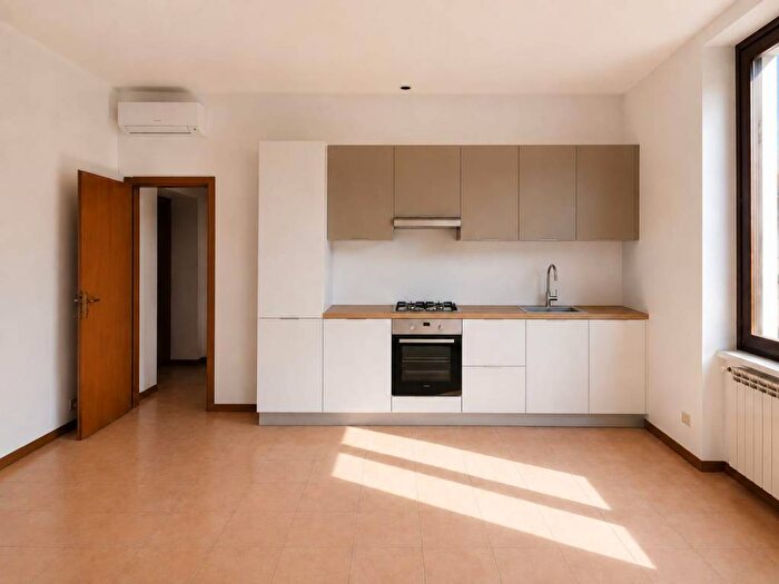Appartamento bilocale in affitto in Corso Giuseppe Garibaldi, Sant'Ambrogio San Magno, Legnano
