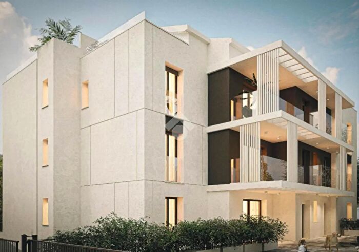 Appartamento trilocale in vendita in Via G Pascoli, Santarcangelo Di Romagna