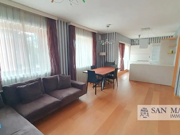 Appartamento trilocale in affitto in Via Fratelli Albanese, Vicenza