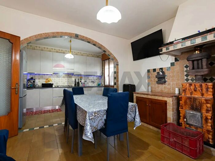 Casa con 7 locali in vendita in Massanzago