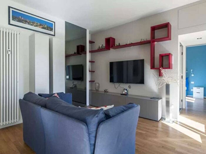 Appartamento bilocale in affitto in Via Guglielmo Röntgen, Bocconi, Milano