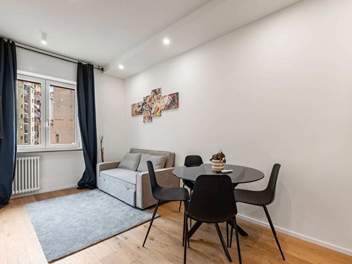 Appartamento bilocale in affitto in Via Osoppo, San Siro, Milano