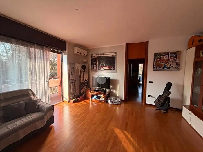 Appartamento bilocale in affitto in Via Carlo Porta, Basiglio