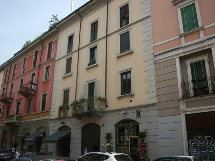 Appartamento bilocale in affitto in Via Pastrengo, Isola, Milano