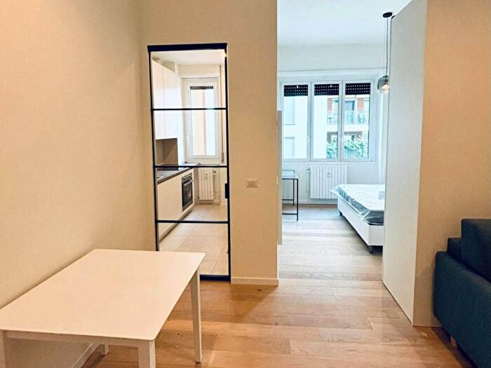 Appartamento monolocale in affitto in Via Carlo Crivelli, Quadronno Crocetta, Milano