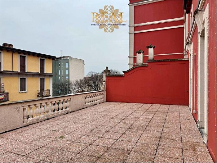 Appartamento bilocale in affitto in Montenero, Milano