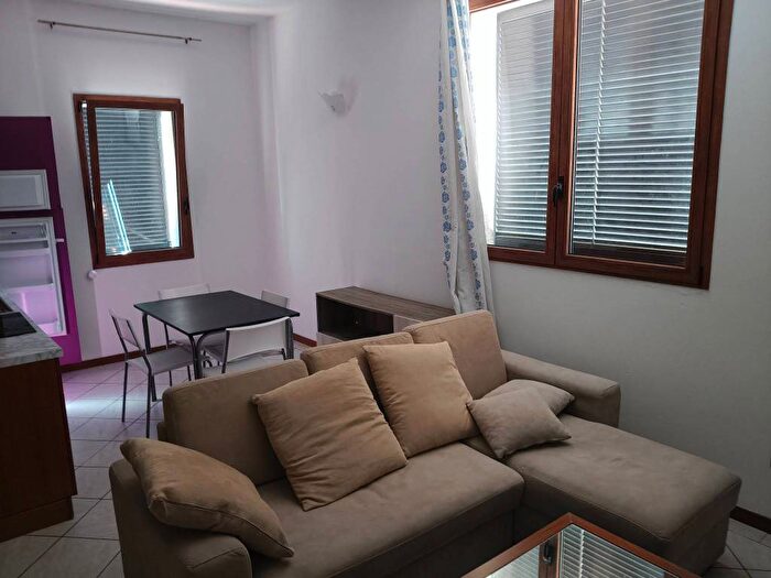 Appartamento bilocale in affitto in Via Gabriele D'Annunzio, Prestino, Como