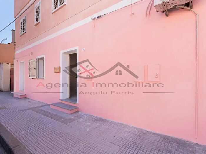 Appartamento trilocale in vendita in Via Michele Pala, Torpe