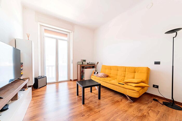 Appartamento bilocale in vendita in Via Leonardo da Vinci, Varese