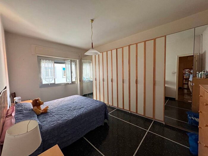 Appartamento bilocale in affitto in Via Isonzo, Sturla, Genova