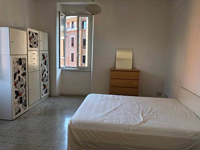 Appartamento trilocale in affitto in Piazza Pontida, Bologna, Roma