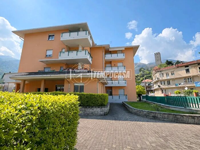 Appartamento con 5 locali in vendita in Via Valacchia, Pont Canavese