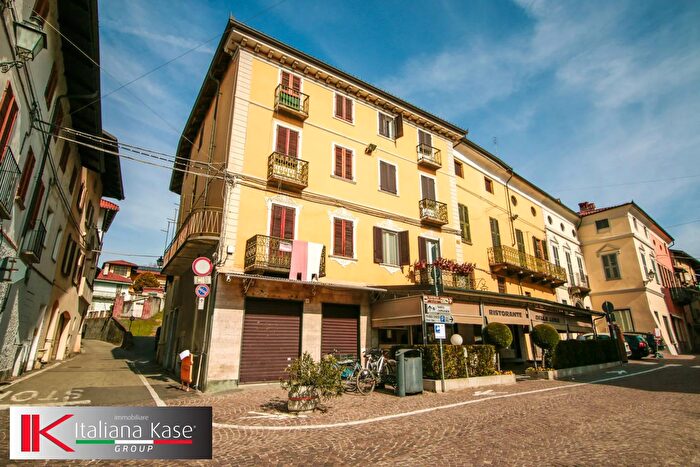 Casa con 5 locali in vendita in Piazza Ippolito, San Giorgio Canavese
