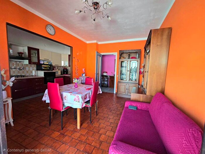 Appartamento con 5 locali in vendita in Via Vercellone, San Biagio Thes, Biella