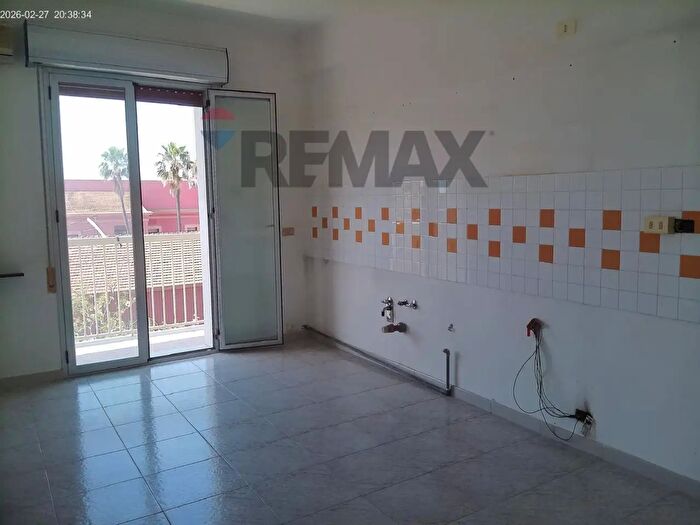 Appartamento con 5 locali in vendita in Via Giovanni Verga, Gela