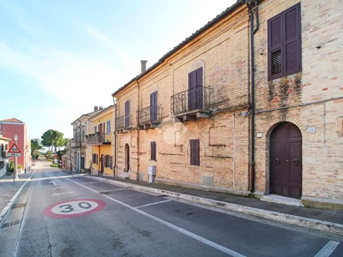 Casa con 5 locali in vendita in Via XX Settembre, Tortoreto