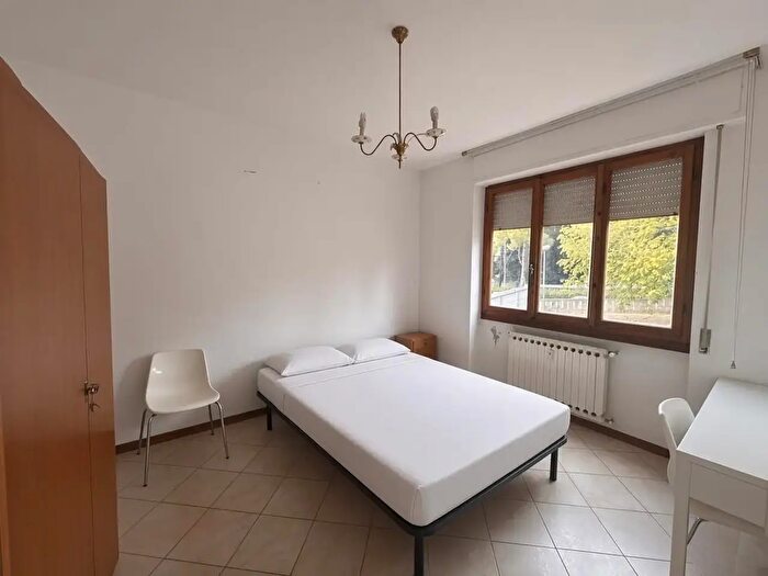 Appartamento con 5 locali in vendita in Pisa