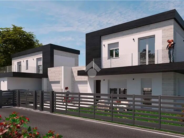 Casa quadrilocale in vendita in Via Solimei, Castelfranco Emilia