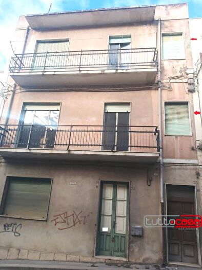 Appartamento quadrilocale in vendita in Via San Nicolo, Scicli