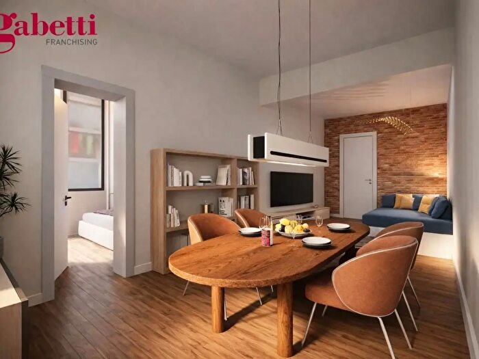 Appartamento quadrilocale in vendita in Via Cartoleria, Bologna