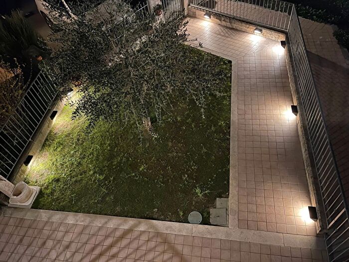 Appartamento con 5 locali in vendita in Albacina, Fabriano