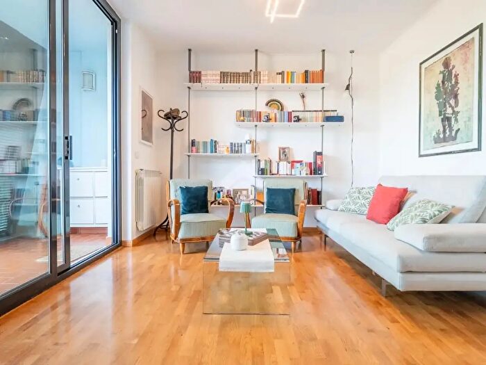 Appartamento quadrilocale in vendita in Via Natalino Sapegno, Roma