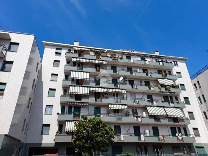 Appartamento bilocale in affitto in Via Arbe, Milano