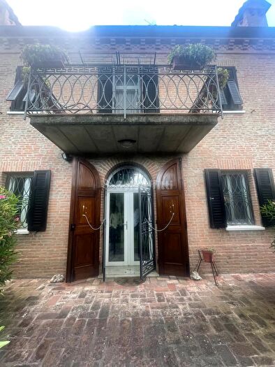 Casa con 5 locali in affitto in Via Comacchio, Ferrara