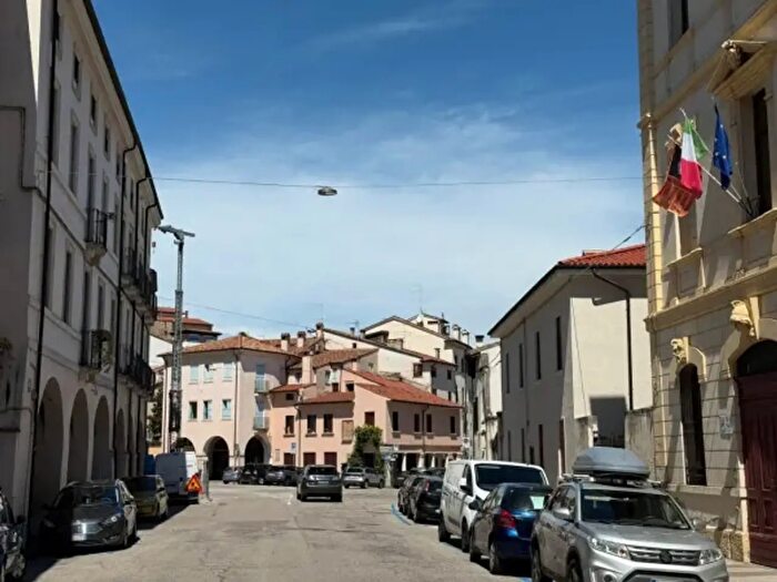 Appartamento quadrilocale in vendita in Contra San Tomaso, Vicenza