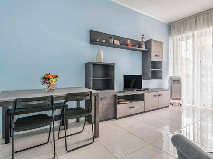 Appartamento bilocale in affitto in Via Giancarlo Sismondi, Argonne Corsica, Milano