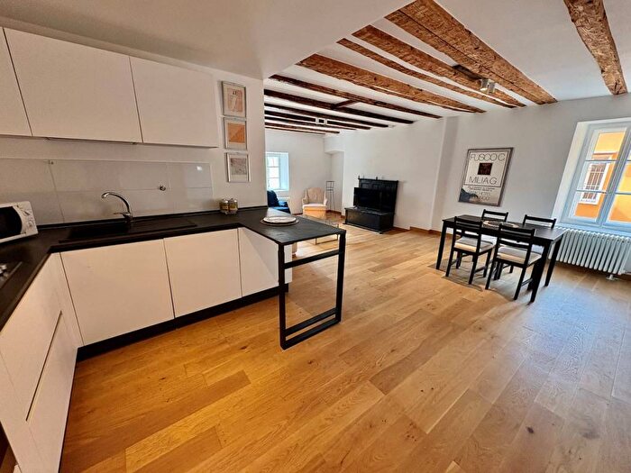 Appartamento bilocale in affitto in Via delle Monache, Città Vecchia, Trieste