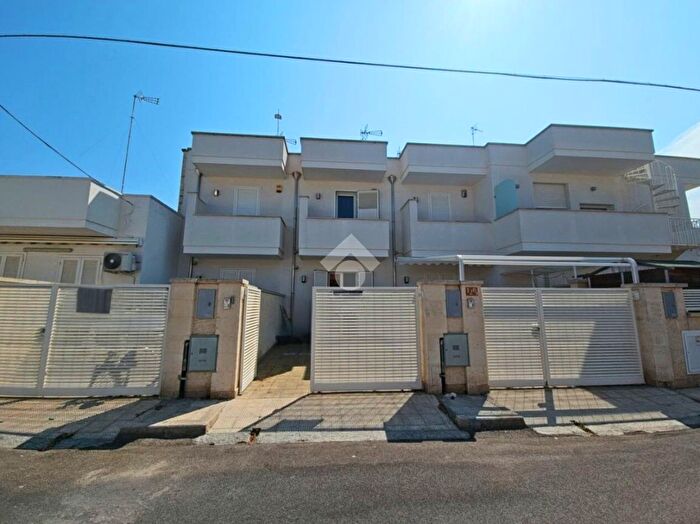 Appartamento quadrilocale in vendita in Via Mozart, Porto Cesareo