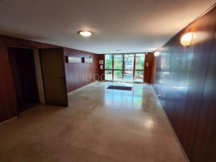 Appartamento trilocale in vendita in Via Monterotondo, Padova