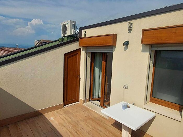 Appartamento monolocale in affitto in Via Ragazzi del ', Borgo Roma, Verona