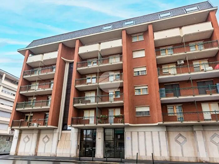Appartamento quadrilocale in vendita in Via Cardinal Massaia, Torino
