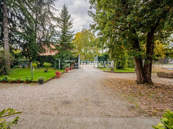 Casa con 5 locali in vendita in Via del Conventino, Correggio