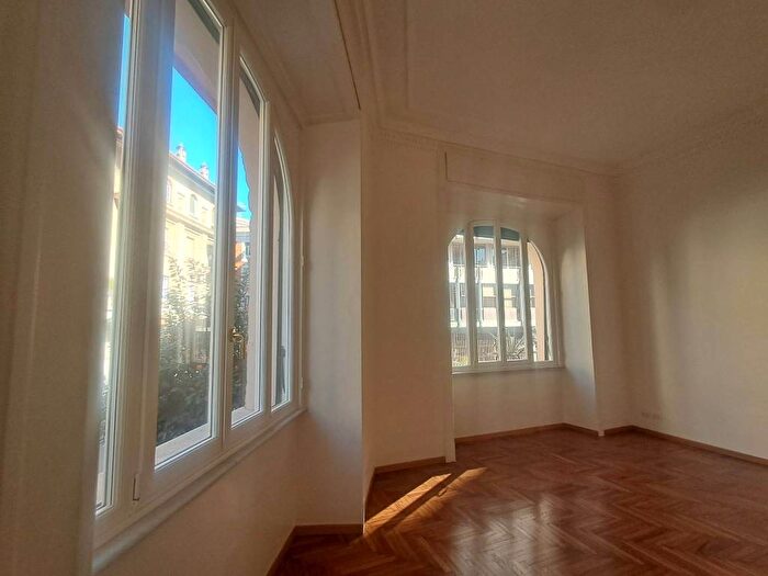 Appartamento bilocale in affitto in Via Gaspare Spontini, Pinciano Villa Ada, Roma