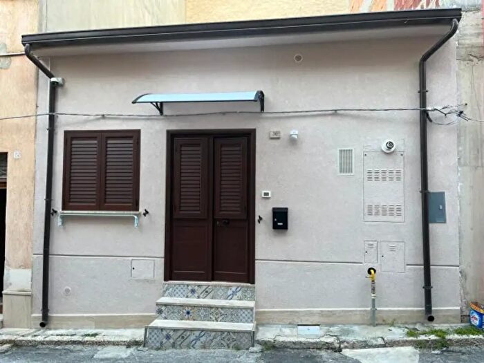 Casa bilocale in vendita in Via San Giuseppe, Castellammare Del Golfo