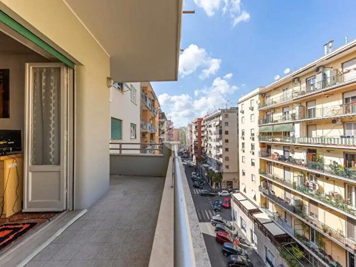 Appartamento bilocale in vendita in Via Valle Corteno, Roma