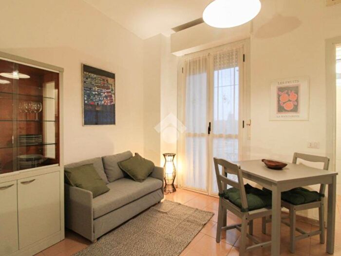 Appartamento monolocale in affitto in Via pesaro, Bruzzano, Milano