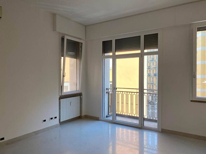 Appartamento monolocale in affitto in Via Riva di Reno, San Felice, Bologna