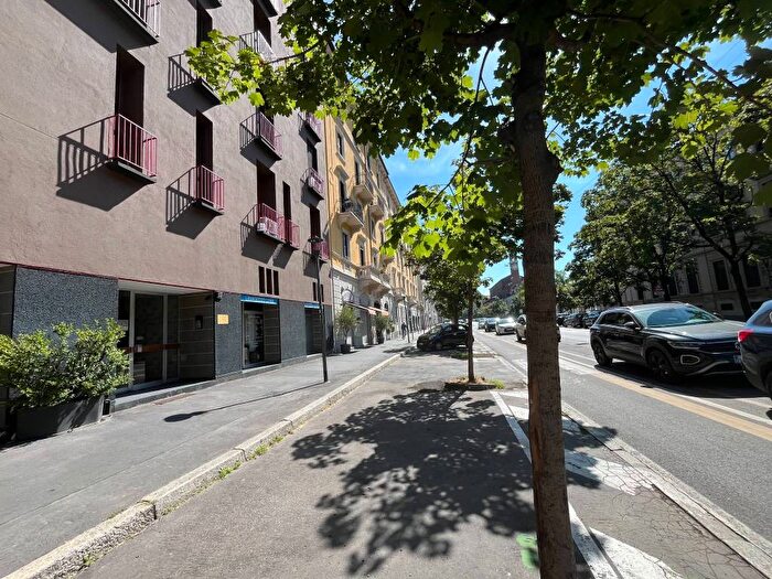 Appartamento bilocale in affitto in Via Giulio Romano, Porta Romana Medaglie d'Oro, Milano