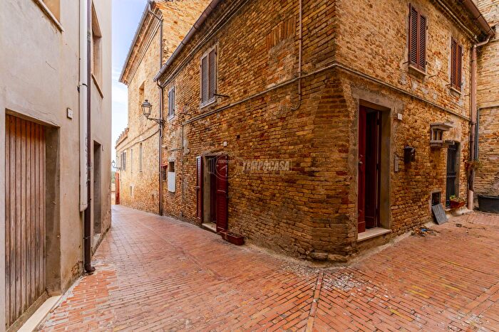 Casa quadrilocale in vendita in Vicolo Napoleone Bonaparte, Civitanova Marche